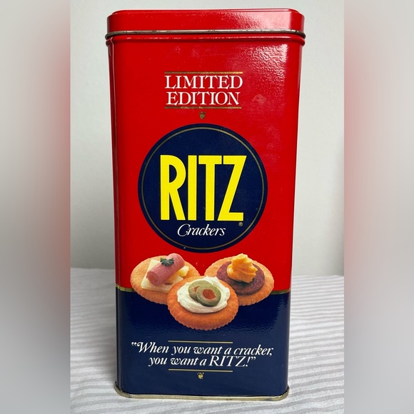 1987 Ritz Cracker Tin - Picture 5 of 13